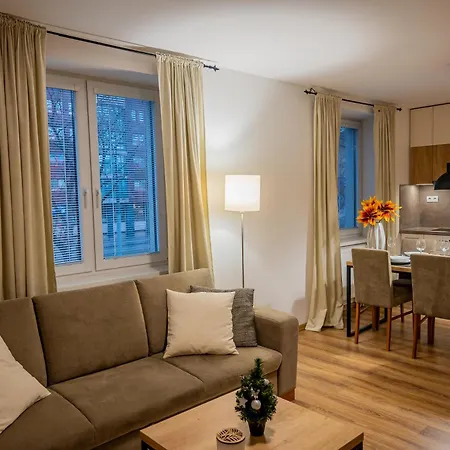Old Town Center 1 - Private Parking Included Apartament *