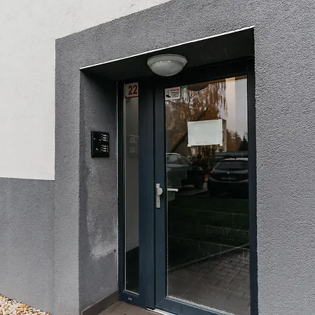 Old Town Center 1 - Private Parking Included קושיצה